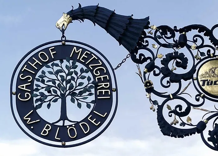 Bloedel Gruener Baum 호텔 *