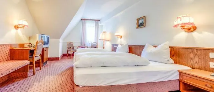 호텔 Bloedel Gruener Baum 뉘른베르크